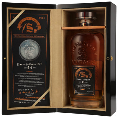 Bunnahabhain 1978/2023 44 yo #7638 - 35th Anniversary Signatory Rare Reserve 41.5% Vol.